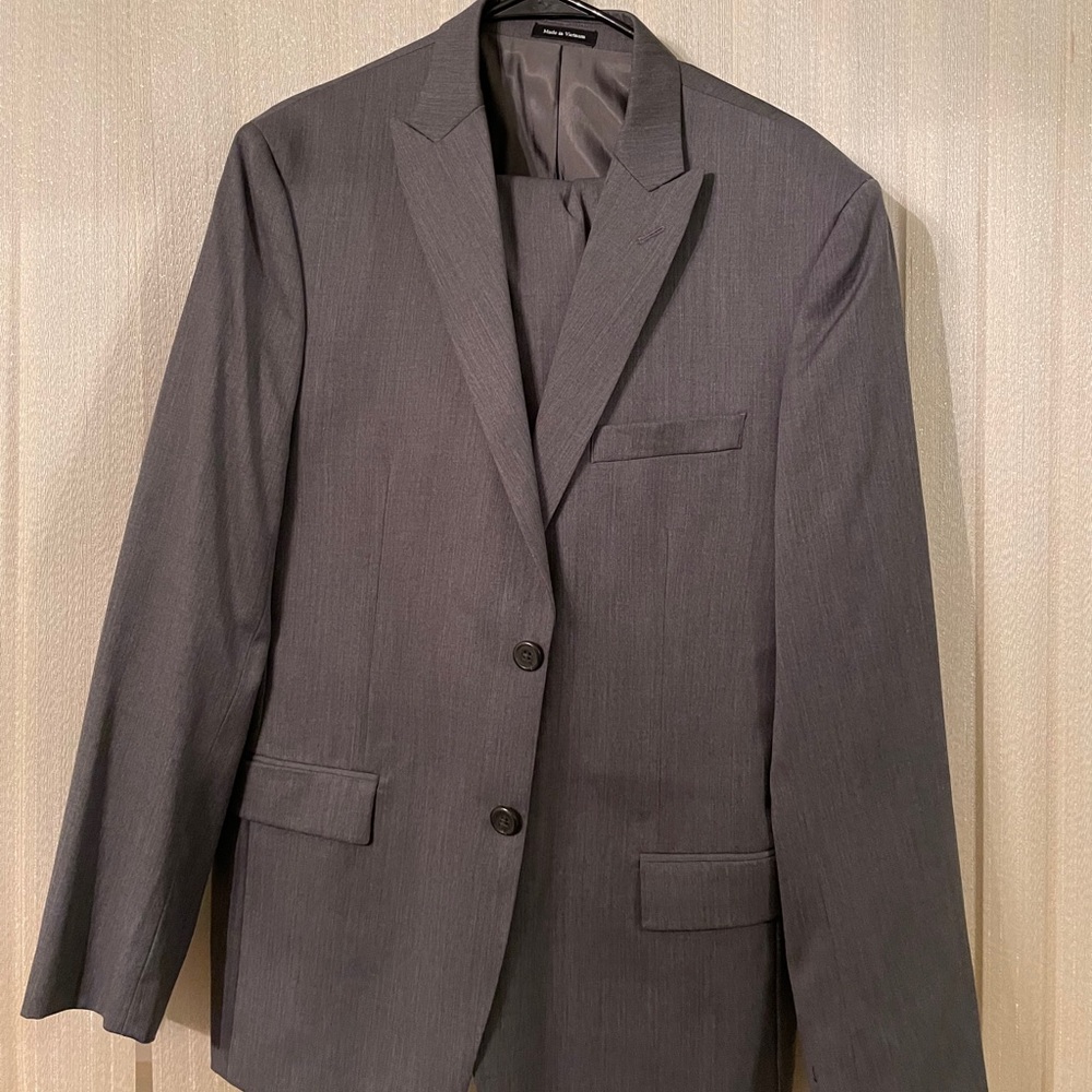 Grey Suit Jacket/Blazer